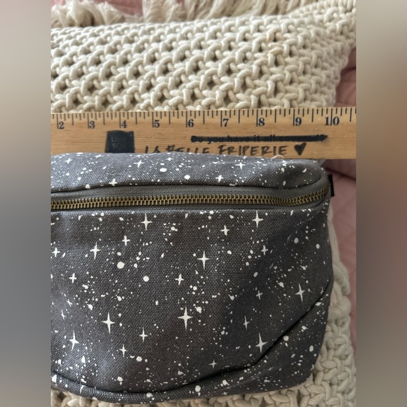 Danica Studio belt bag / cross body - Picture 5 of 13